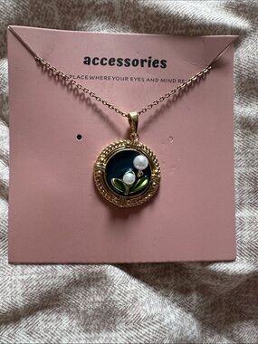 Accessorize Gold-Tone Floral Pearl Pendant Necklace - Blue & Green